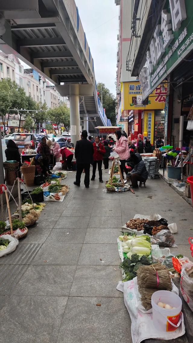 网上赚钱-，网上赚钱的正规软件？